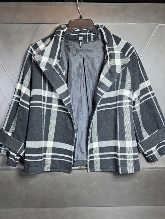 ambition Jackets & Blazers - Ambition Black and White Plaid Pea Coat Womens L. A line. Swing